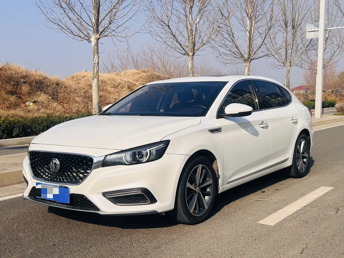 MG 6  из Китая