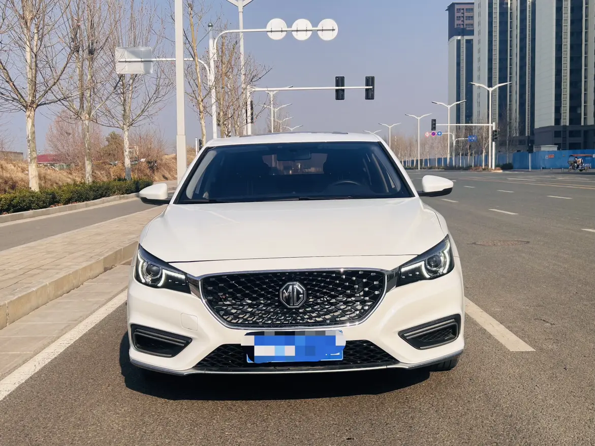 MG 6  из Китая