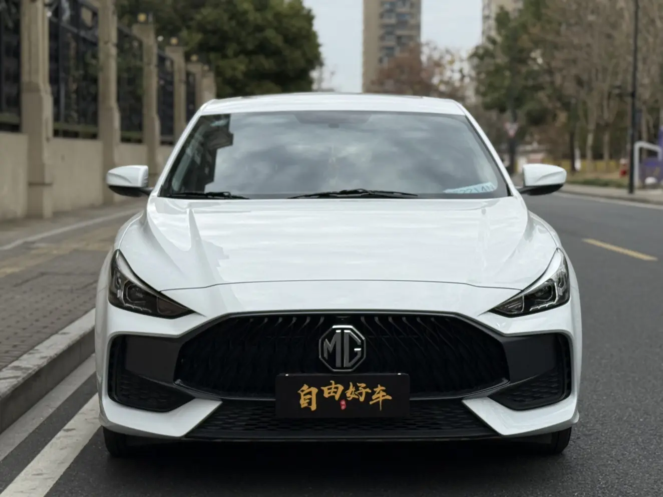 MG 5  из Китая