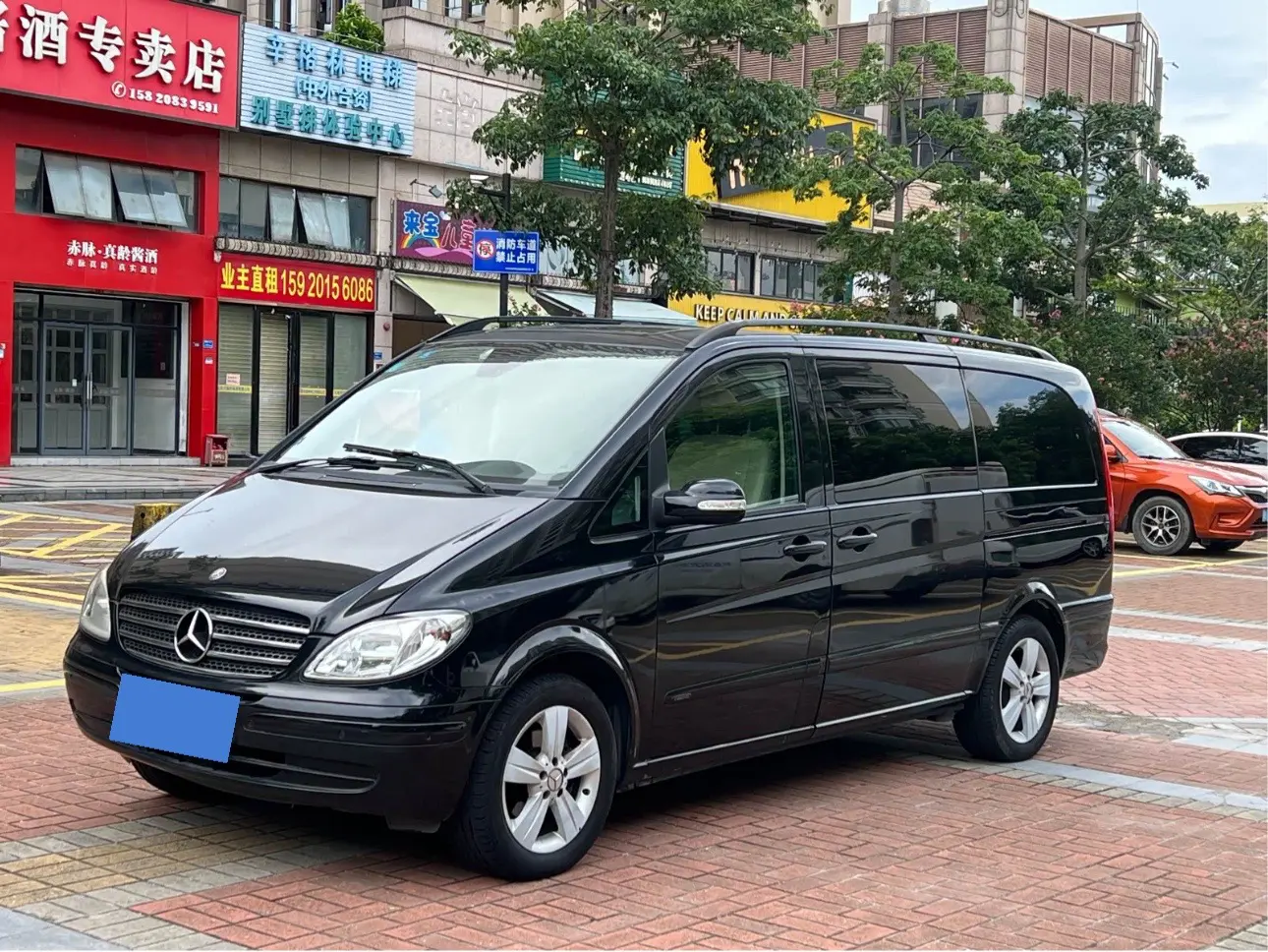 Mercedes-Benz Viano  из Китая