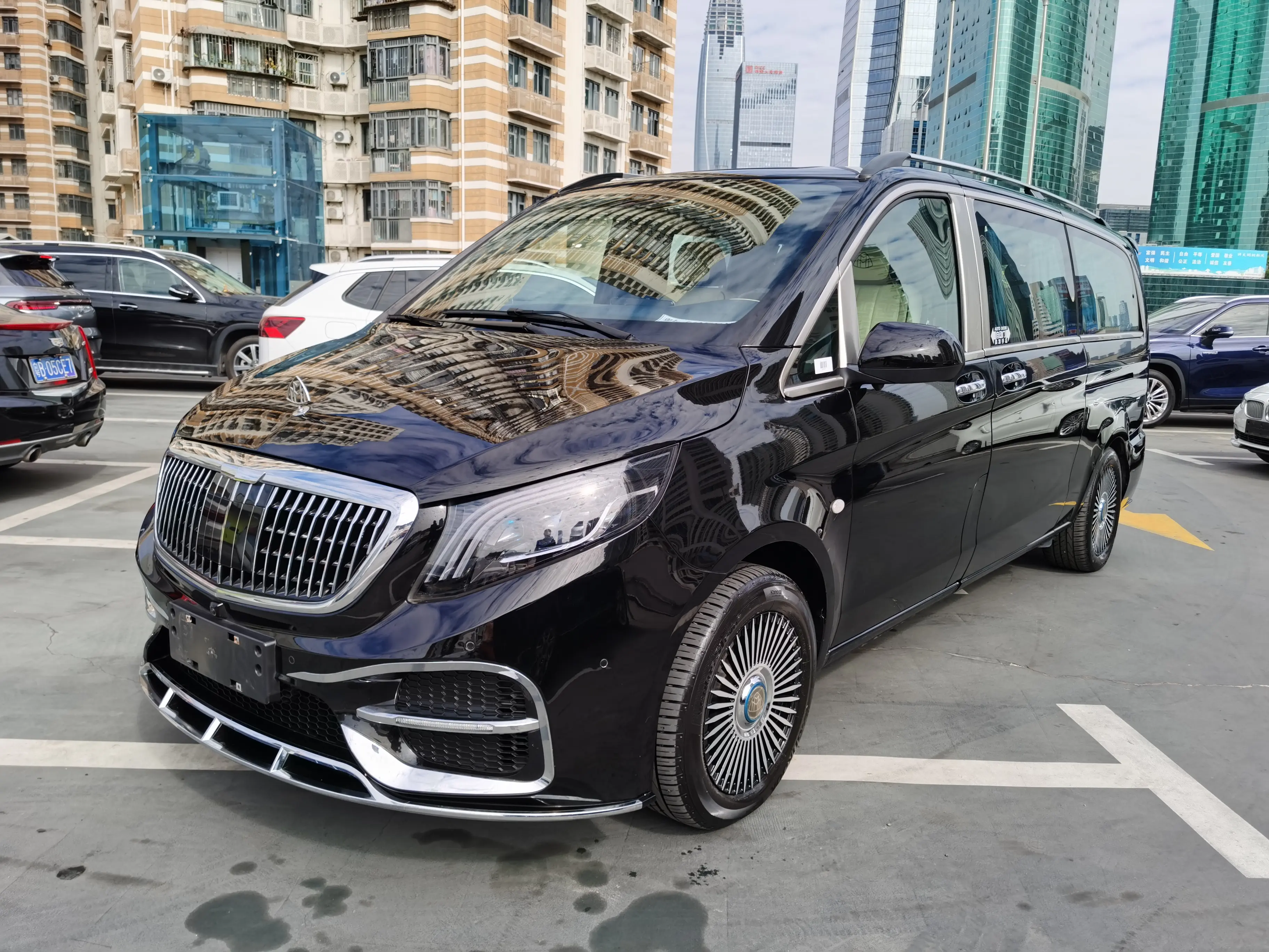 Mercedes-Benz Vito  из Китая