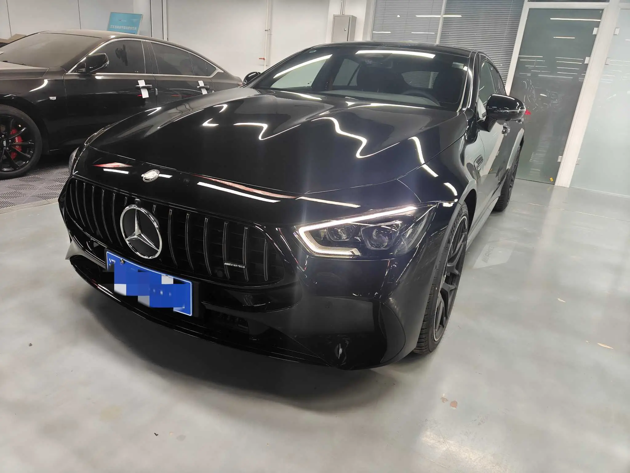 Mercedes-Benz AMG GT