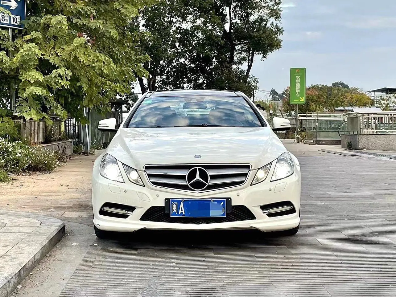 Mercedes-Benz E-Class  из Китая