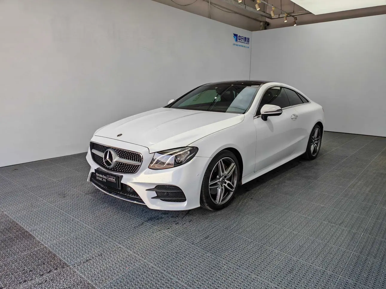 Mercedes-Benz E-Class  из Китая