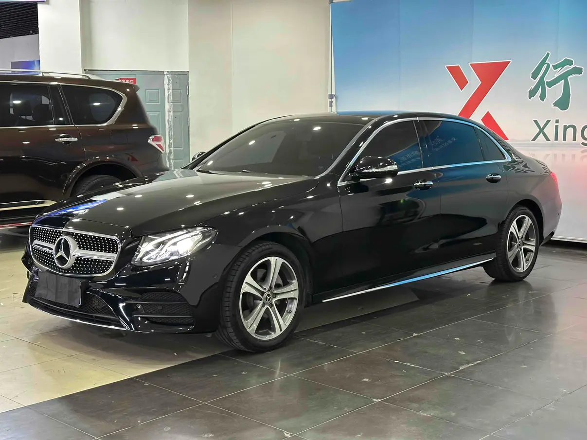 Mercedes-Benz E-Class  из Китая