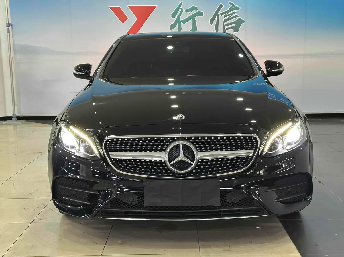 Mercedes-Benz E-Class  из Китая