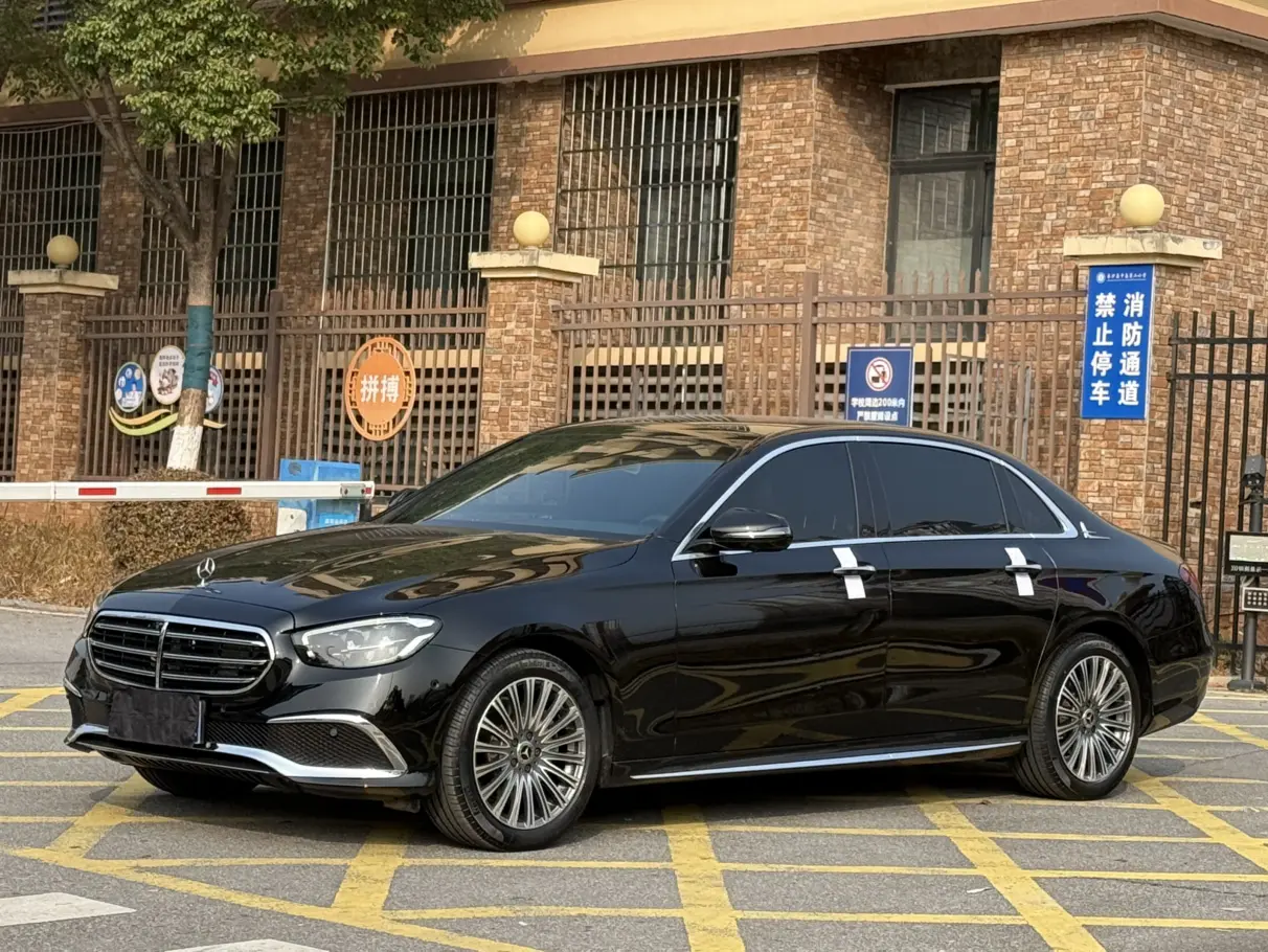 Mercedes-Benz E-Class  из Китая