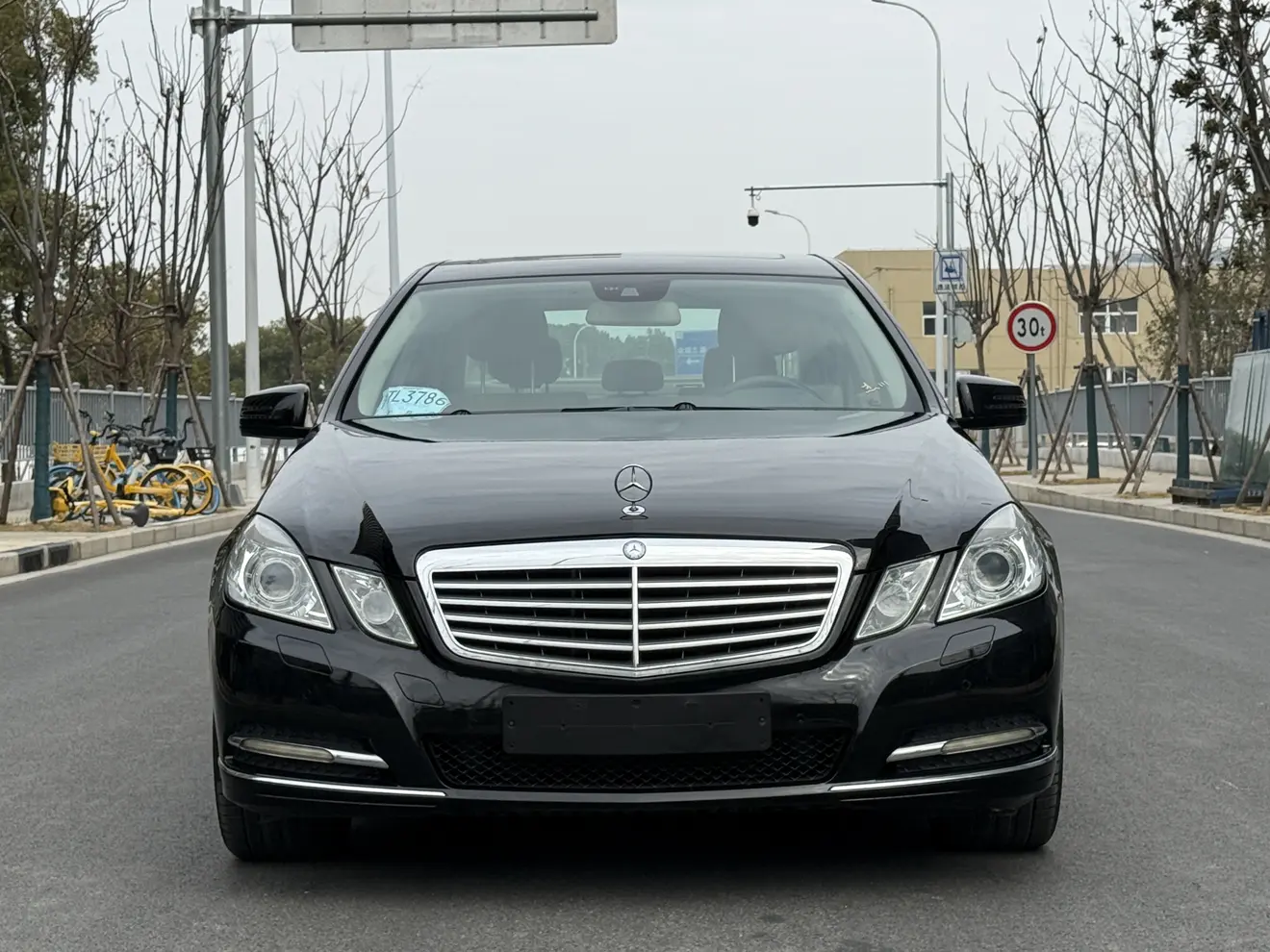 Mercedes-Benz E-Class  из Китая