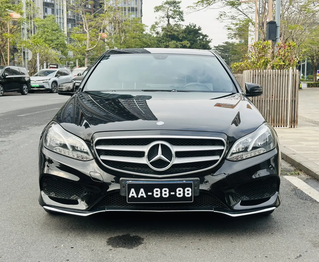 Mercedes-Benz E-Class  из Китая