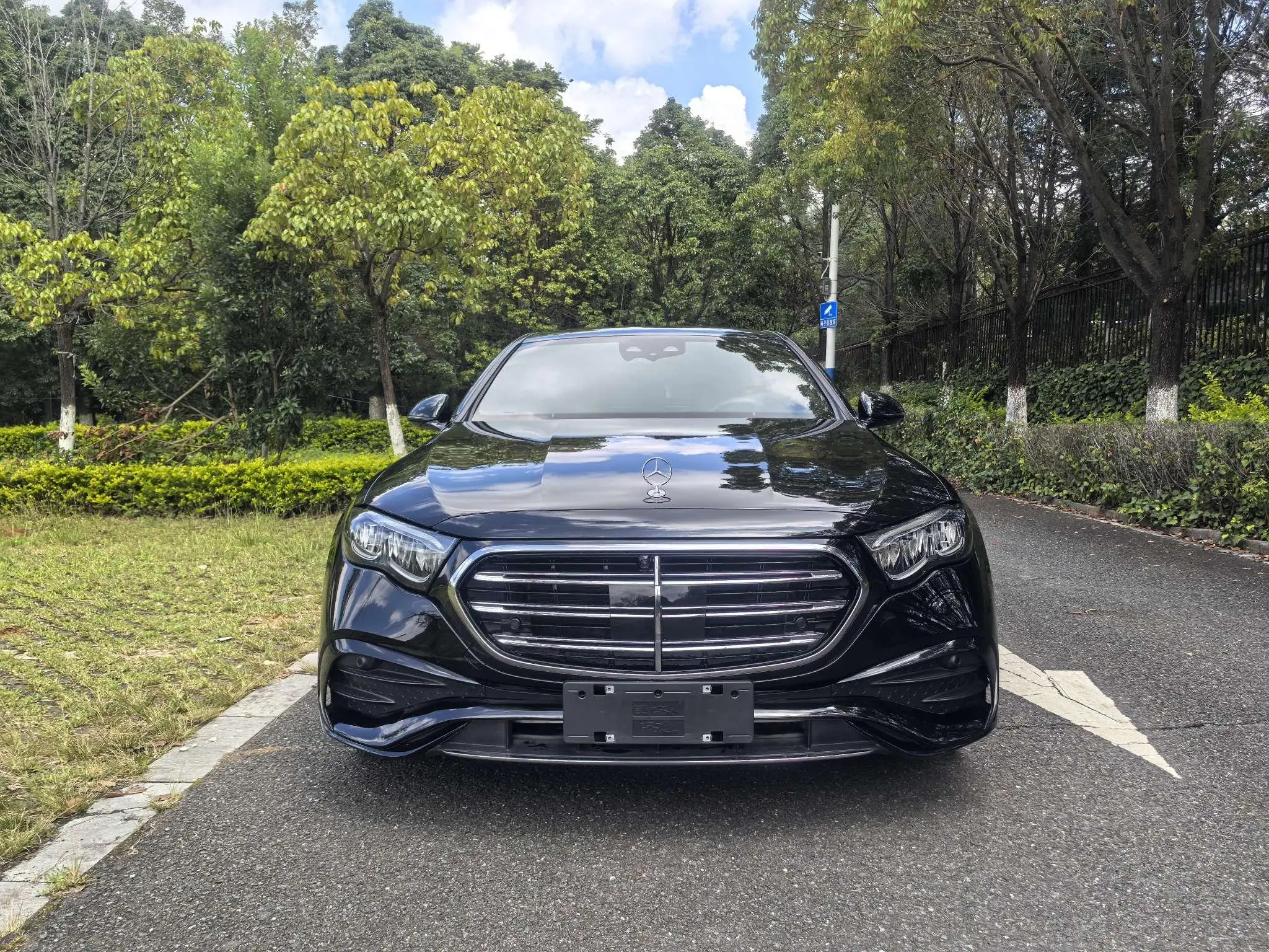 Mercedes-Benz E-Class  из Китая