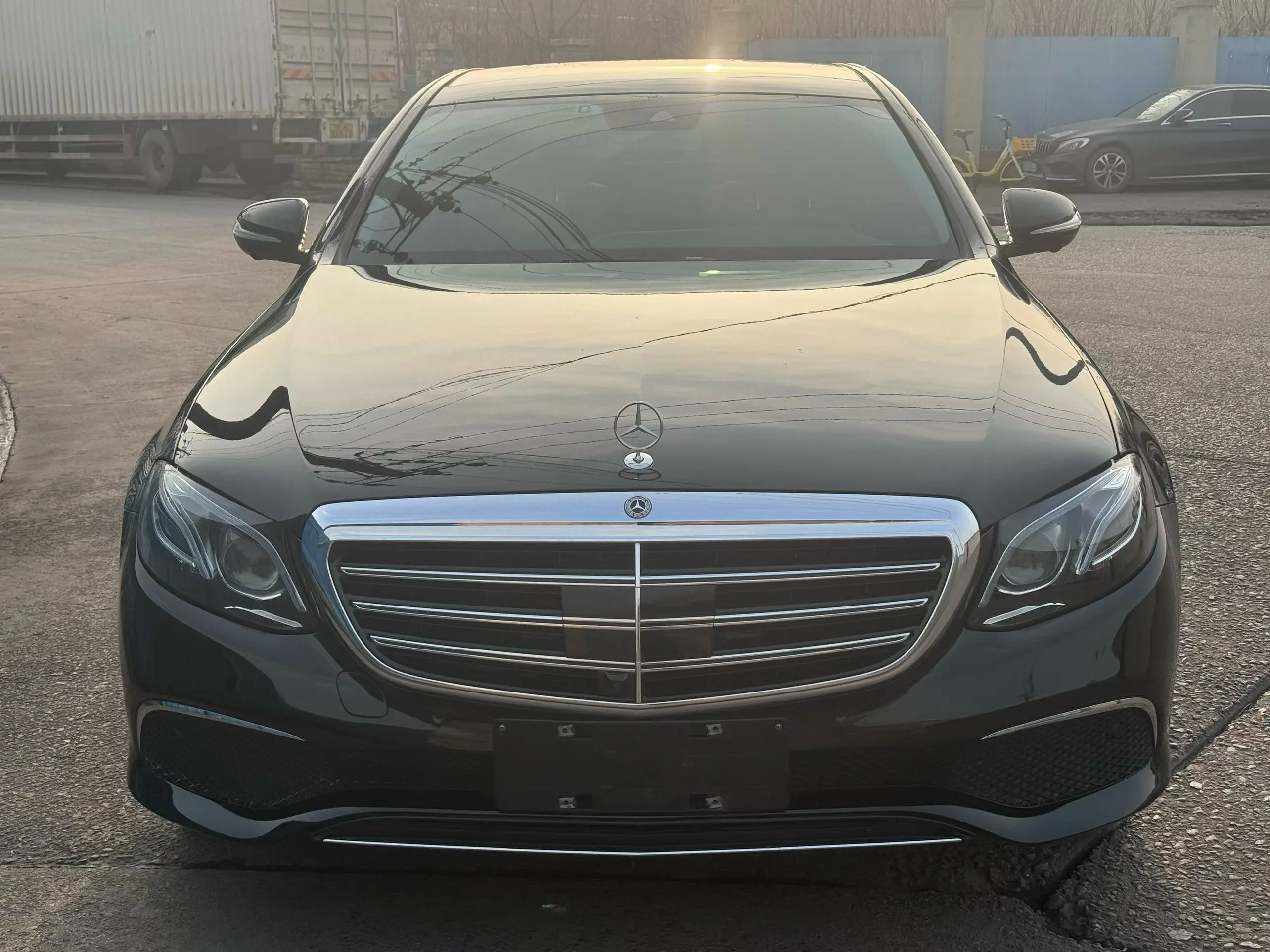 Mercedes-Benz E-Class  из Китая