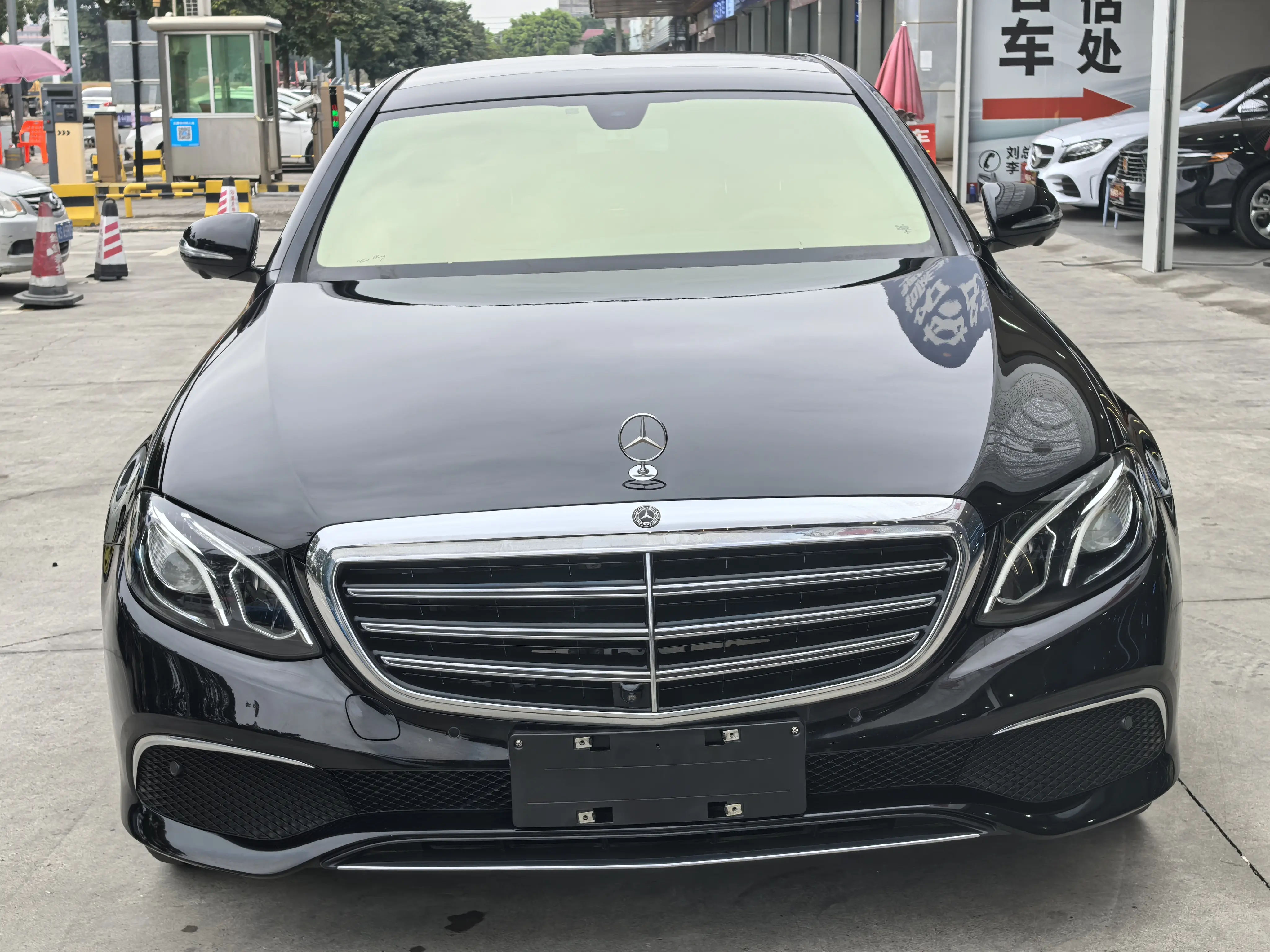 Mercedes-Benz E-Class  из Китая