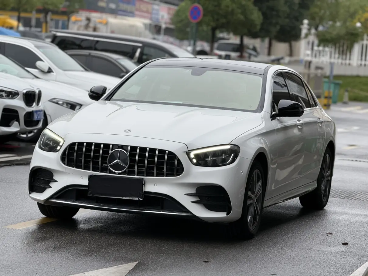 Mercedes-Benz E-Class  из Китая