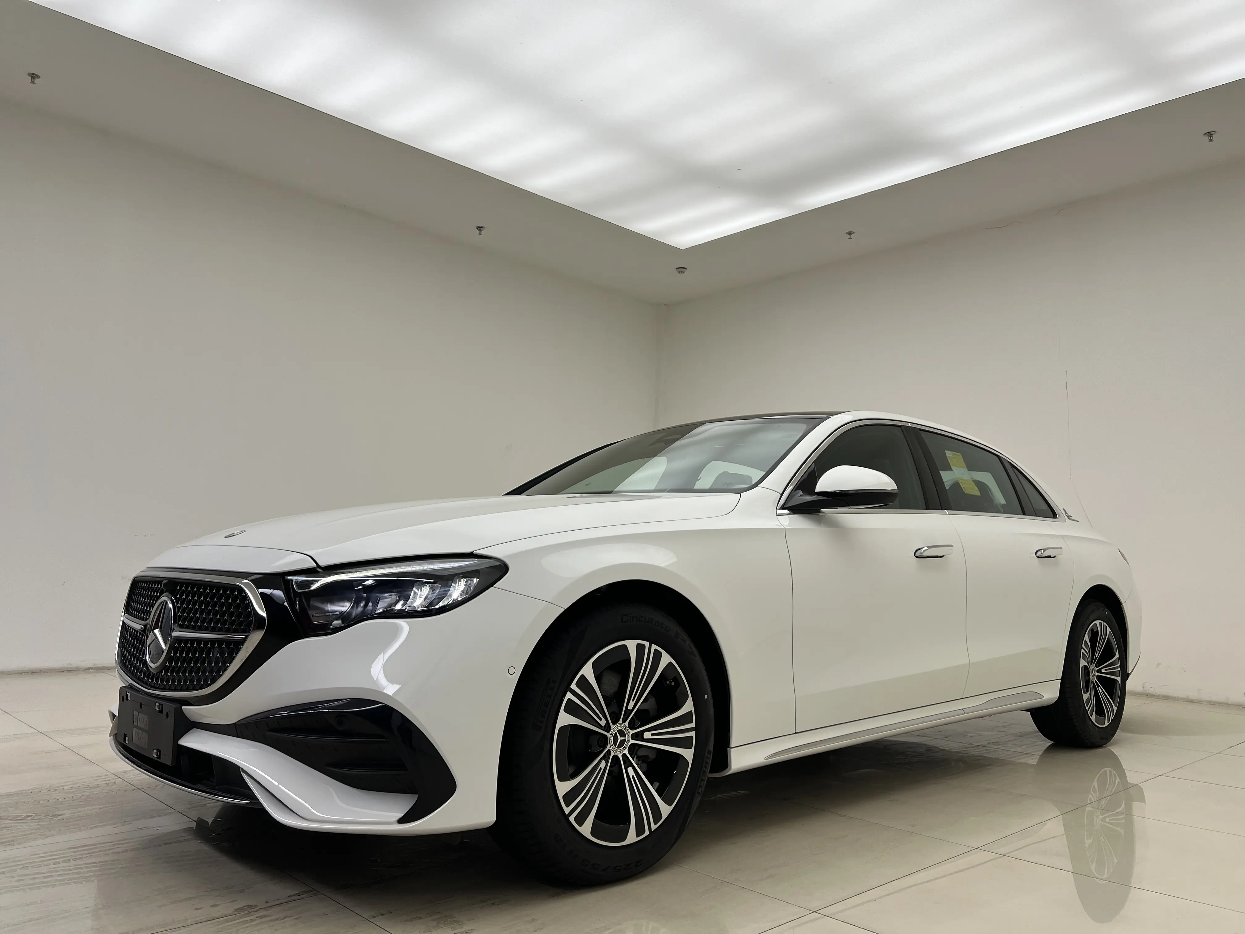 Mercedes-Benz E-Class  из Китая