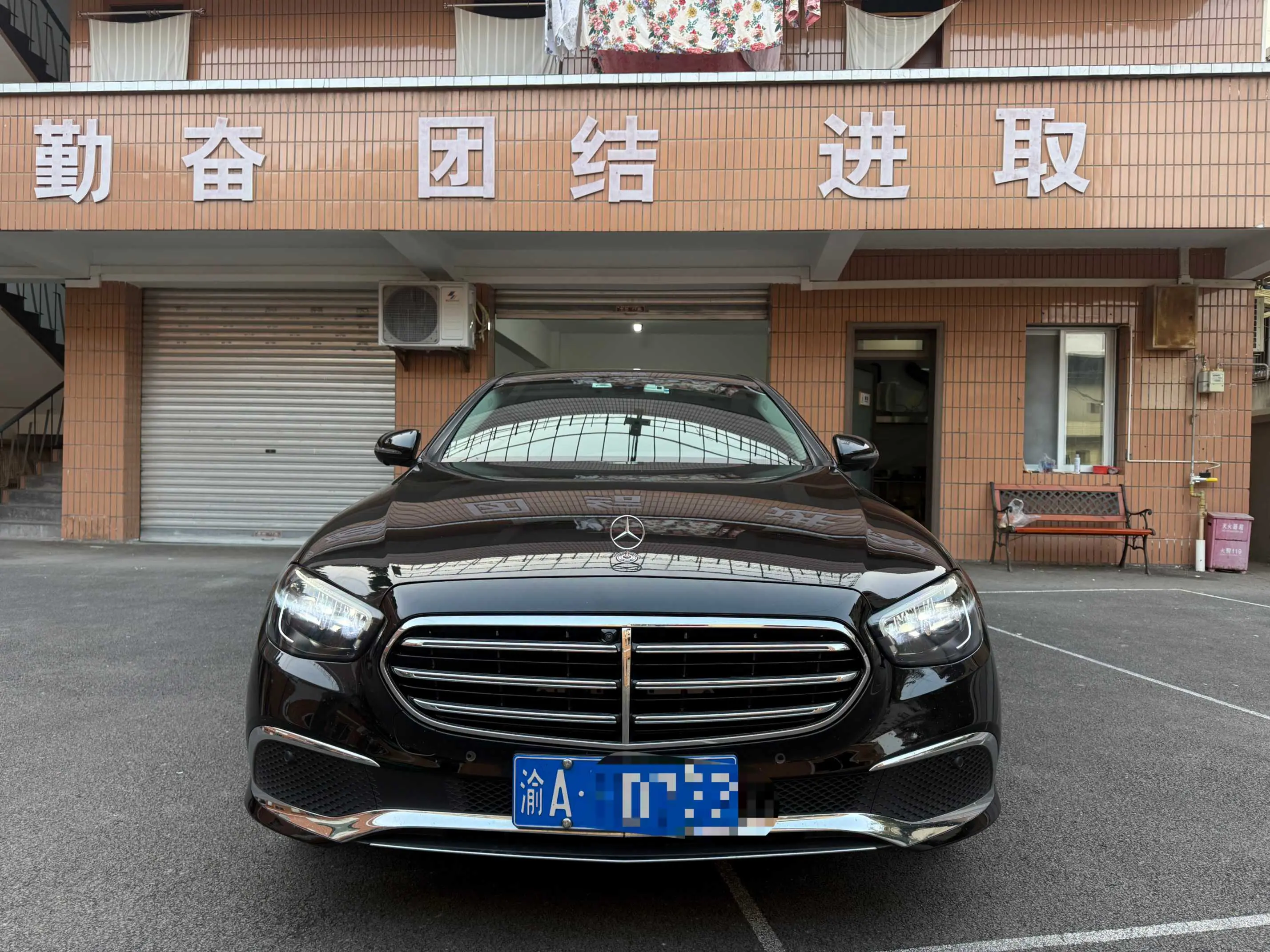 Mercedes-Benz E-Class  из Китая