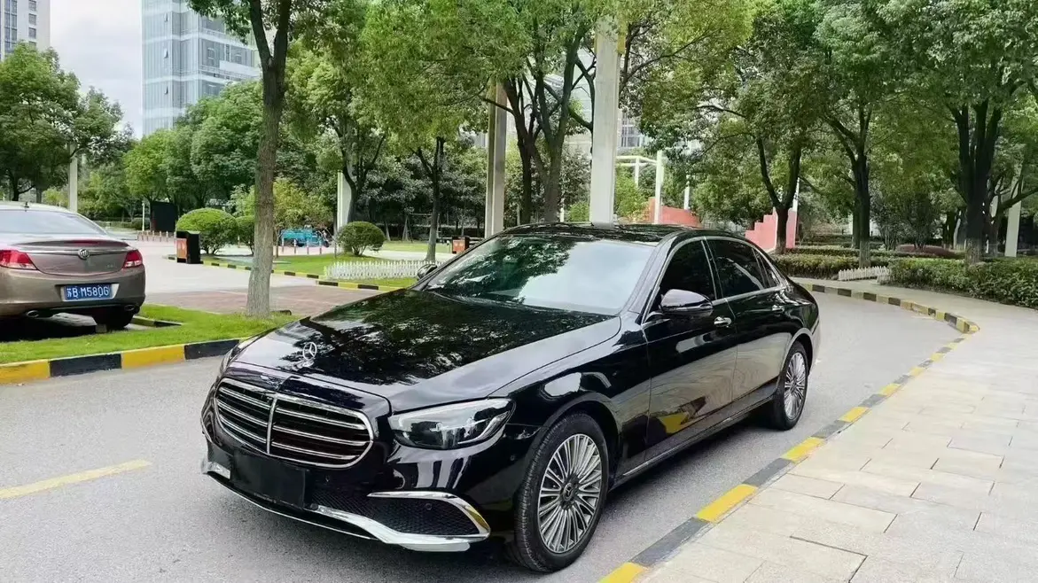 Mercedes-Benz E-Class  из Китая