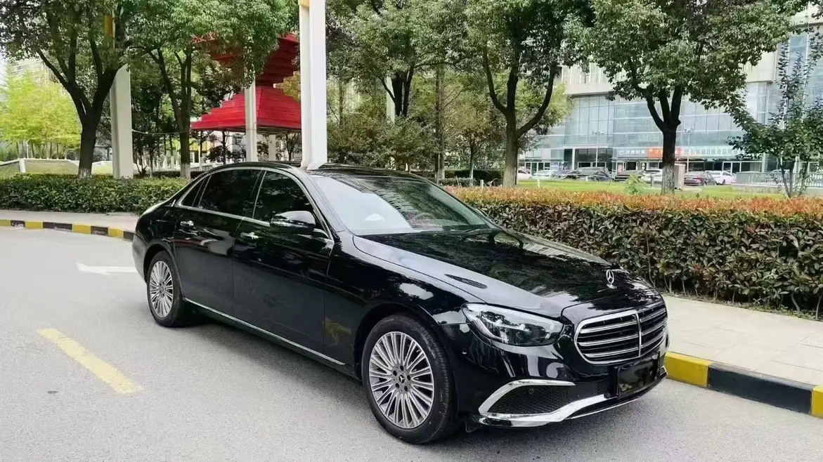 Mercedes-Benz E-Class  из Китая