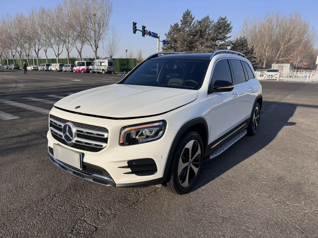 Mercedes-Benz GLB  из Китая