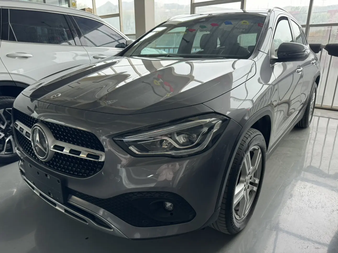 Mercedes-Benz GLA  из Китая