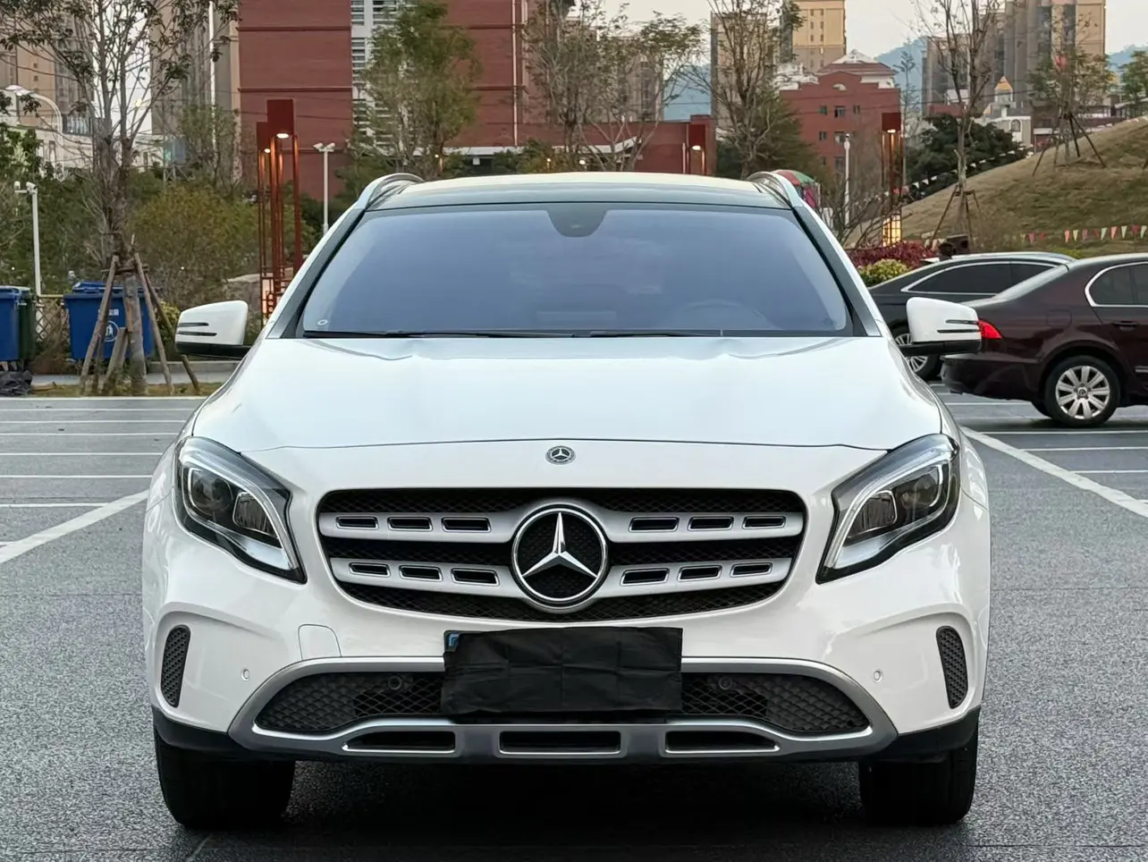 Mercedes-Benz GLA  из Китая