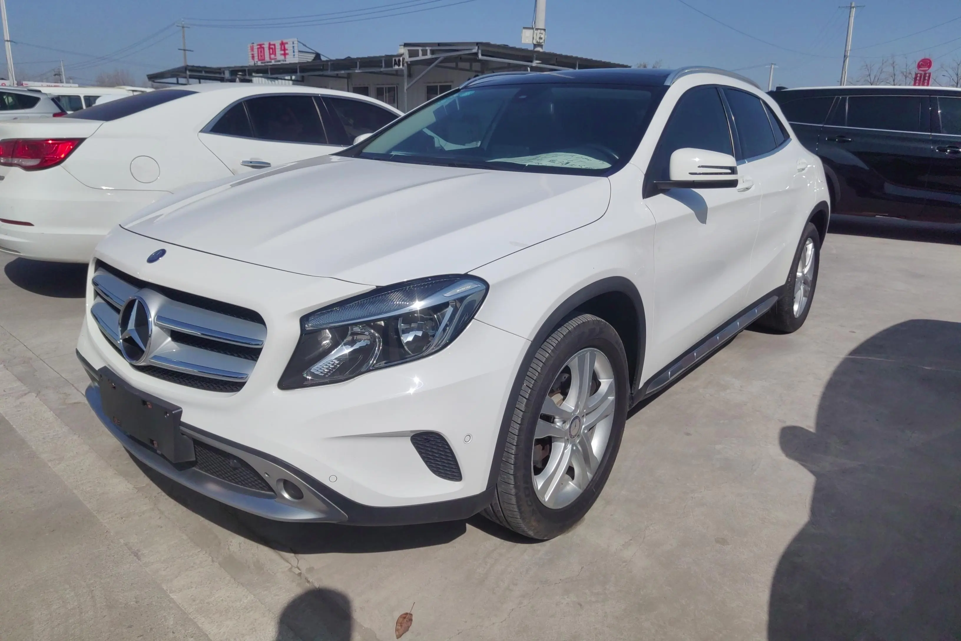 Mercedes-Benz GLA  из Китая
