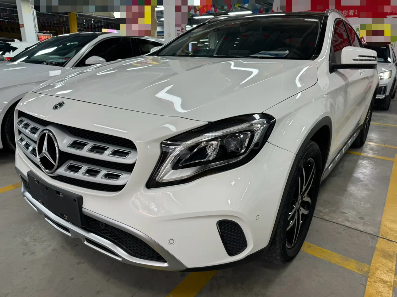 Mercedes-Benz GLA  из Китая