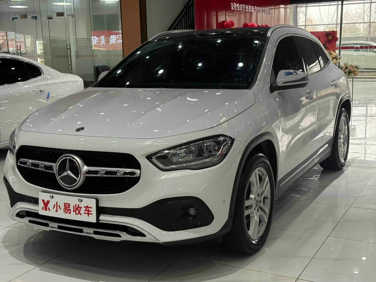 Mercedes-Benz GLA  из Китая