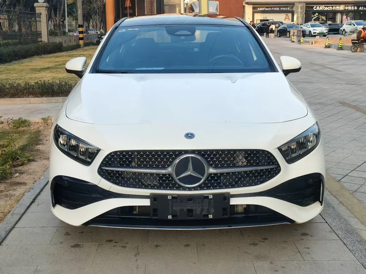 Mercedes-Benz Mercedes Benz A Class  из Китая