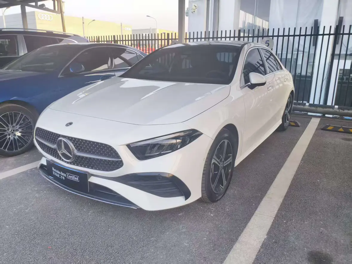 Mercedes-Benz Mercedes Benz A Class  из Китая