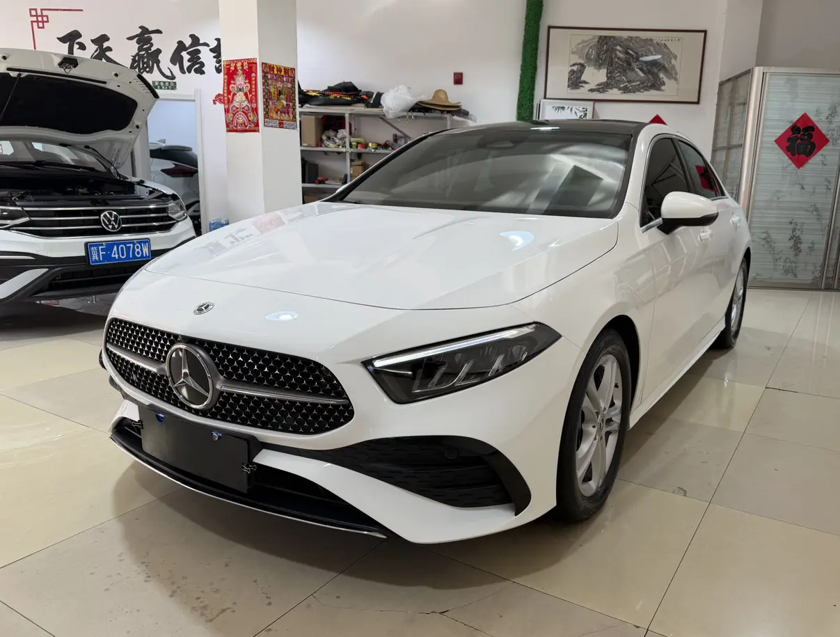 Mercedes-Benz Mercedes Benz A Class  из Китая