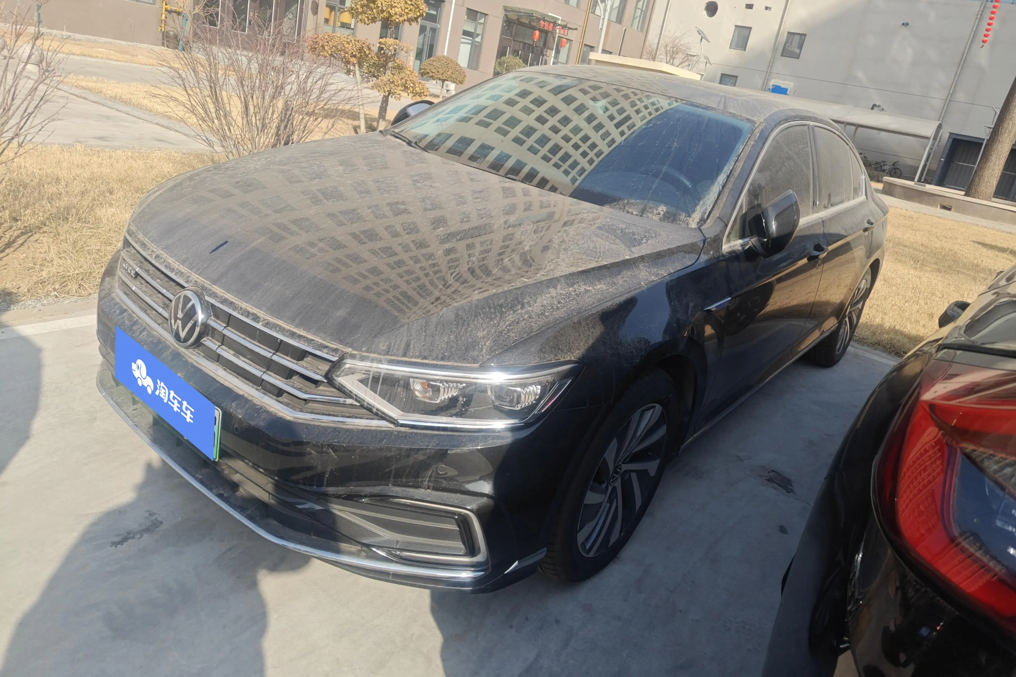 Volkswagen Magotan PHEV  из Китая