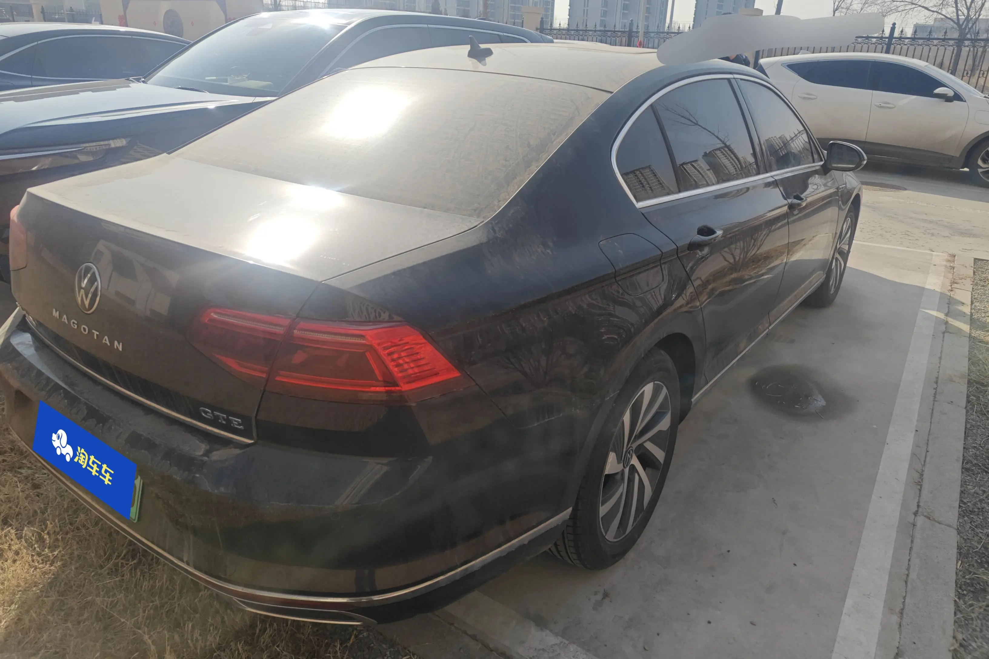 Volkswagen Magotan PHEV  из Китая