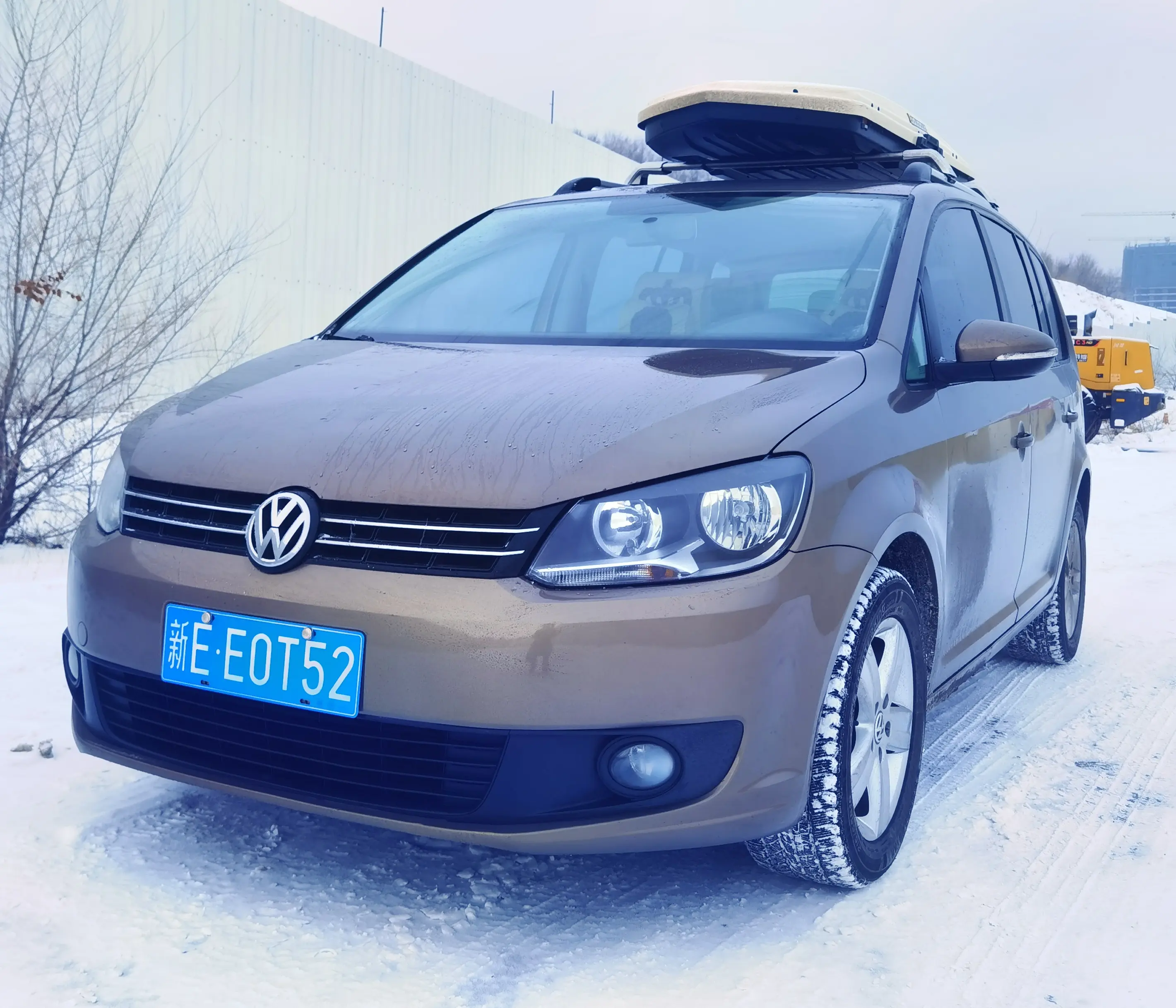 Volkswagen Touran  из Китая