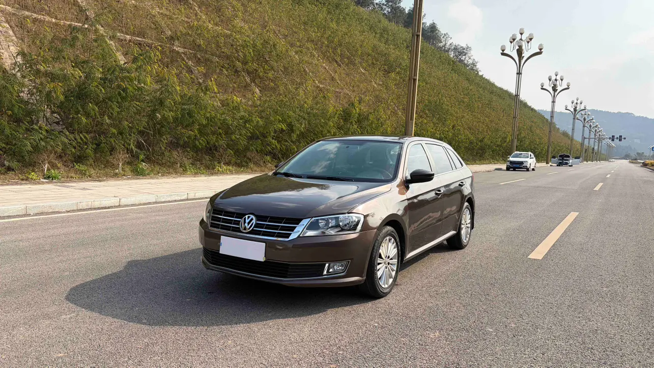 Volkswagen Langxing  из Китая