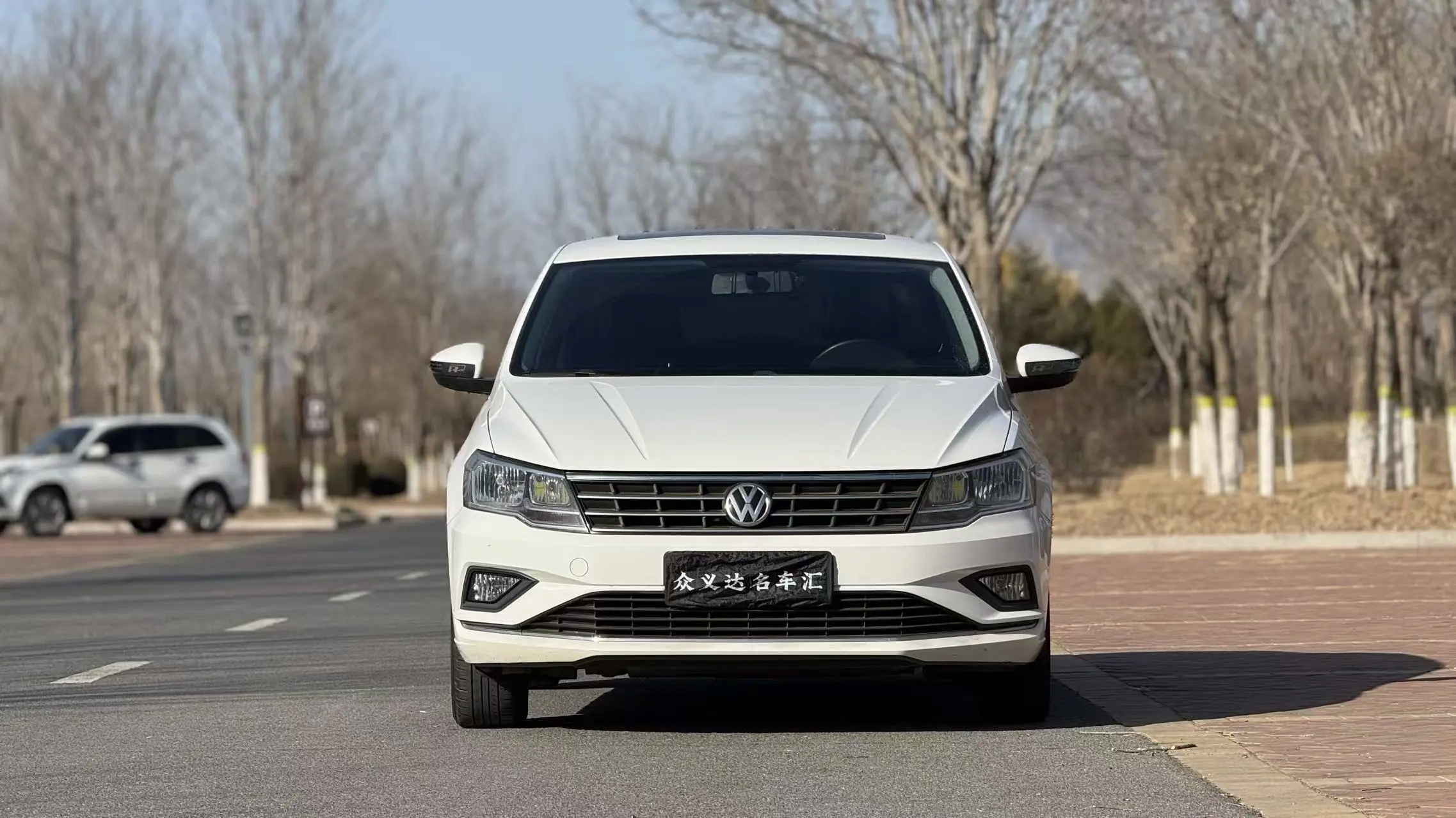 Volkswagen Jetta  из Китая