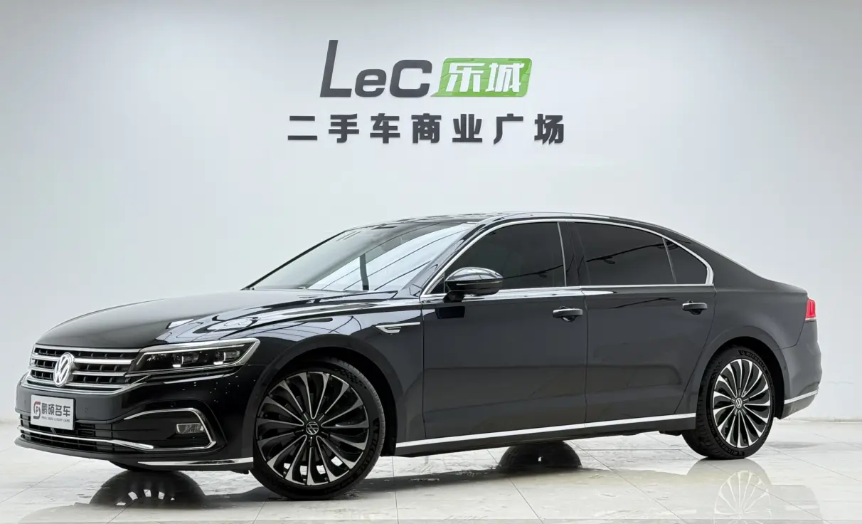 Volkswagen Hui Ang  из Китая