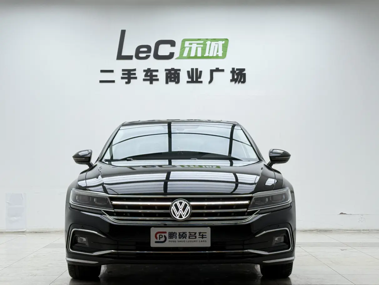 Volkswagen Hui Ang  из Китая