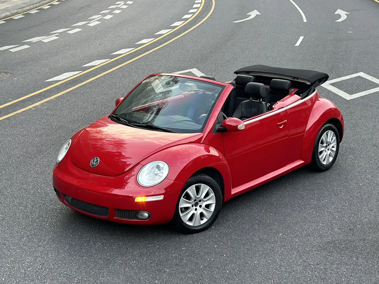 Volkswagen Beetle  из Китая