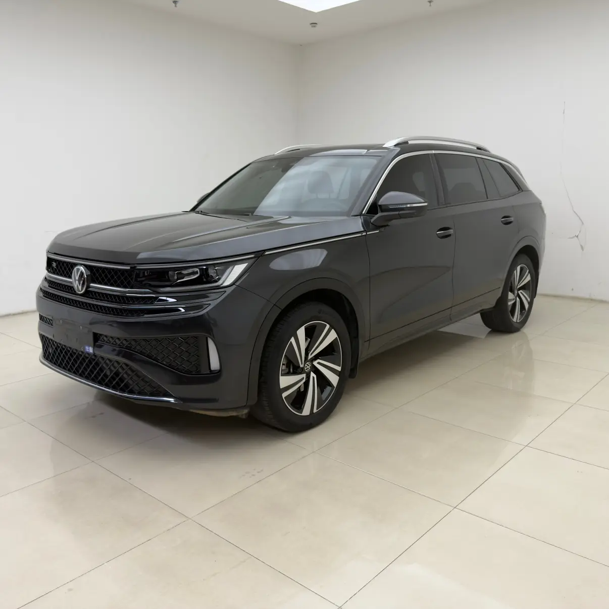 Volkswagen Patrol  из Китая