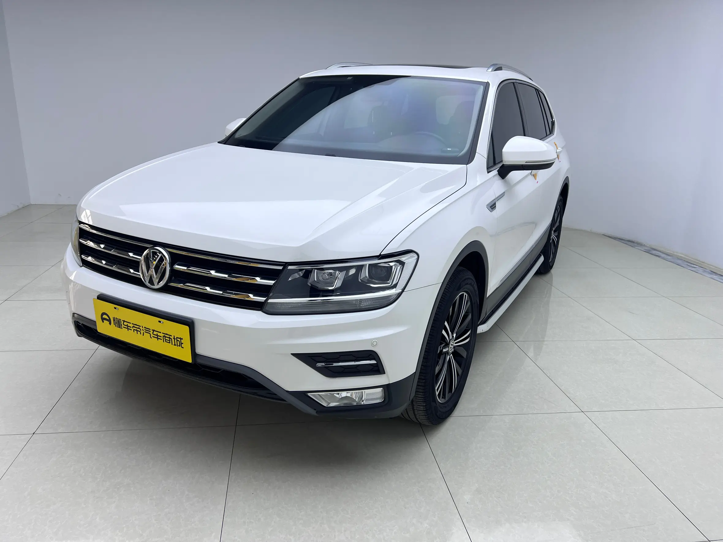 Volkswagen Tiguan L  из Китая
