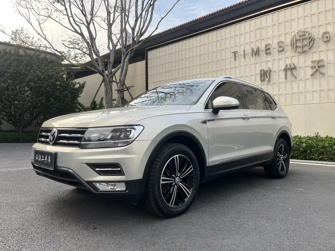 Volkswagen Tiguan L  из Китая