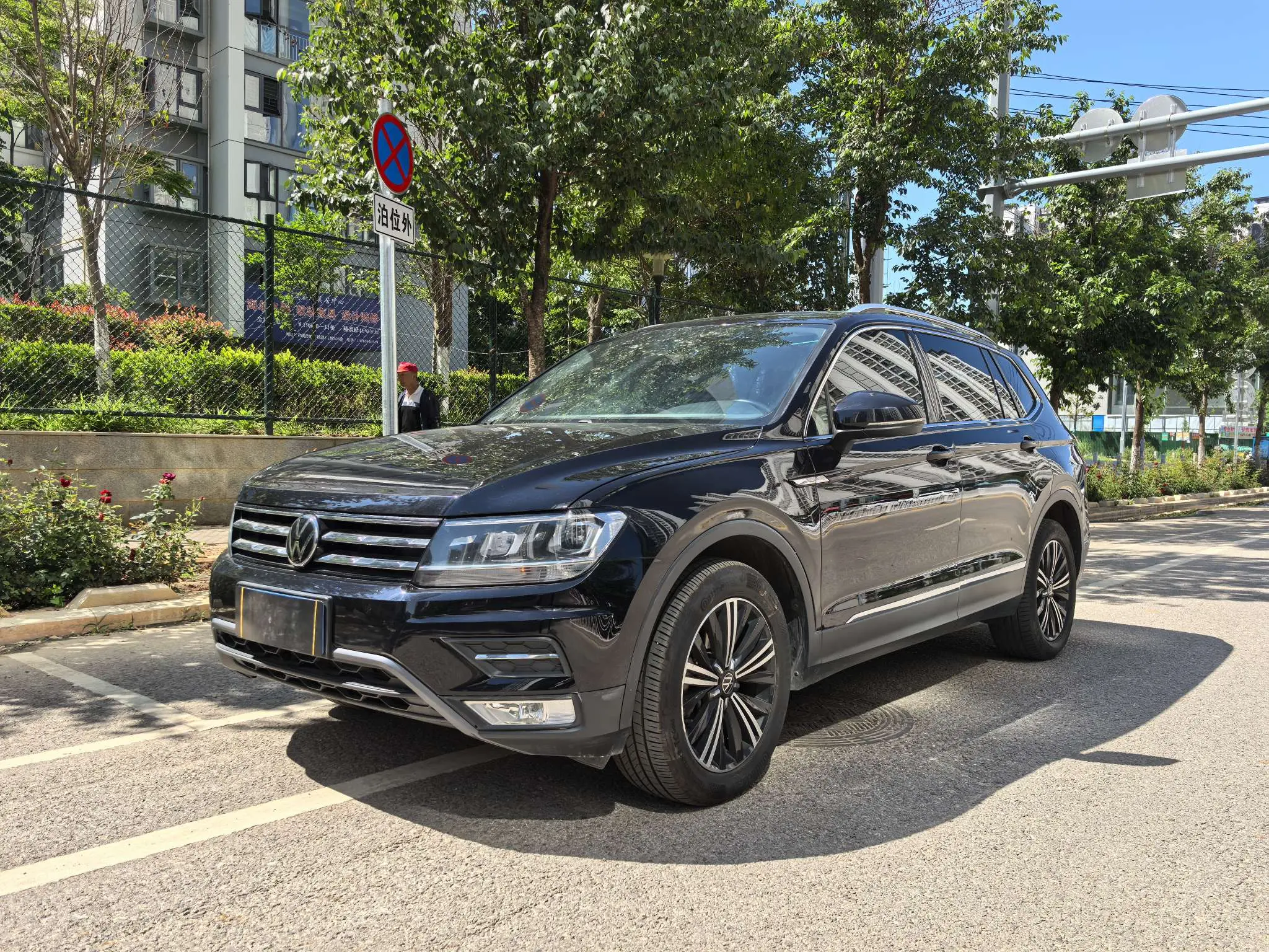 Volkswagen Tiguan L  из Китая