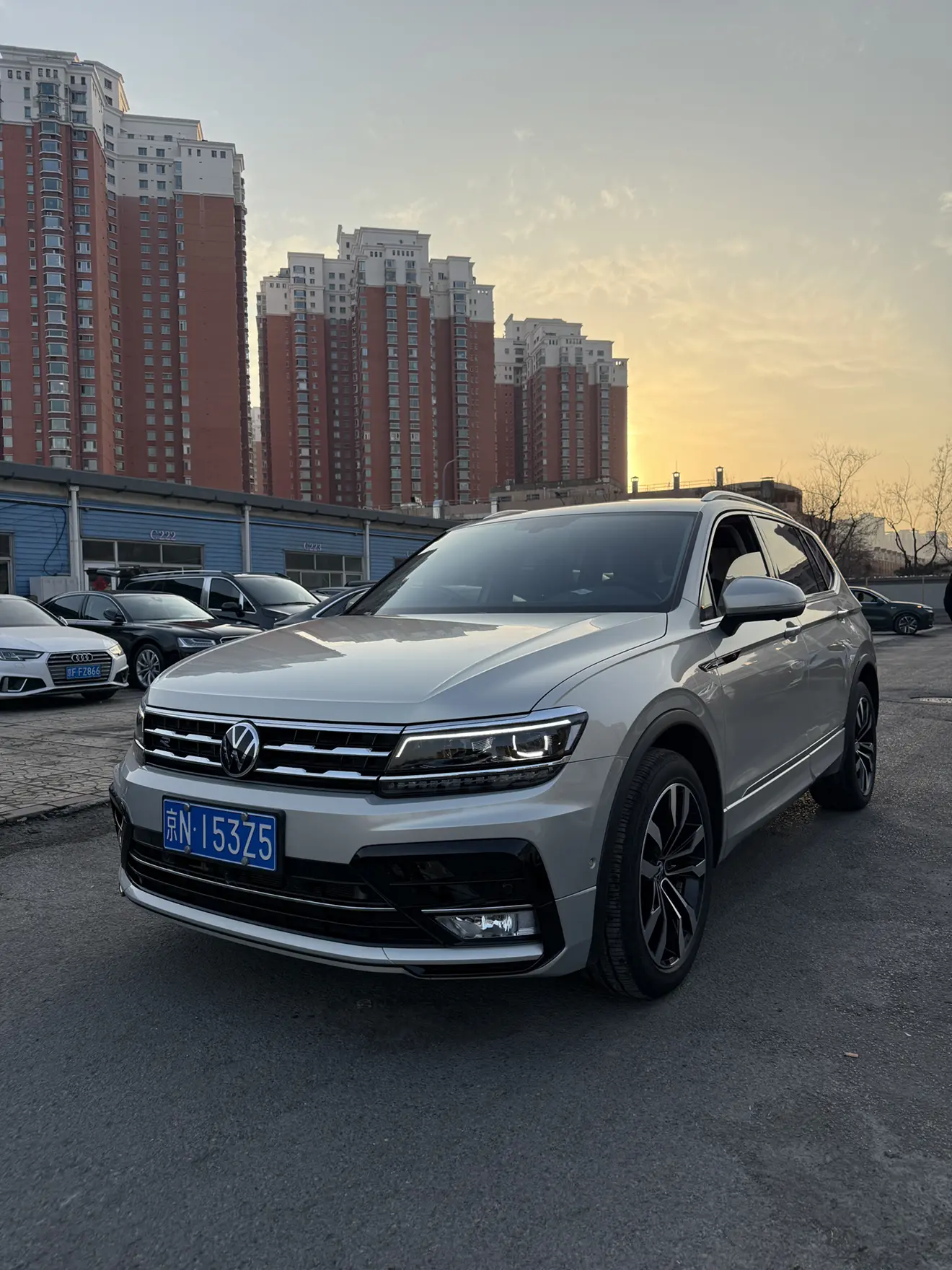 Volkswagen Tiguan L  из Китая