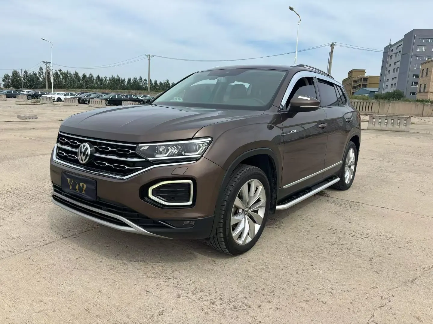 Volkswagen Tayron  из Китая