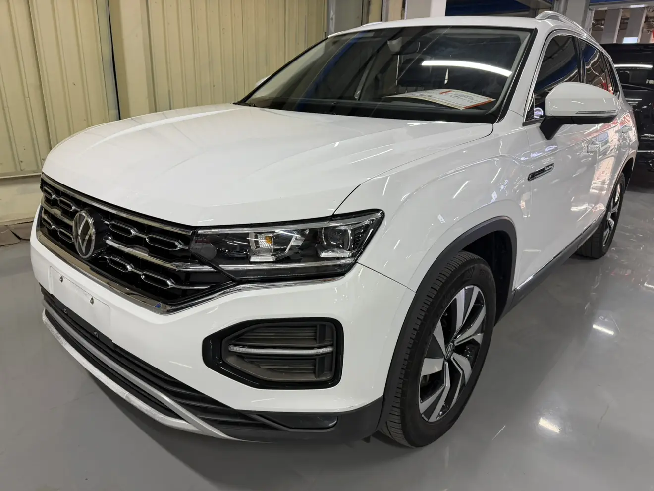 Volkswagen Tayron  из Китая