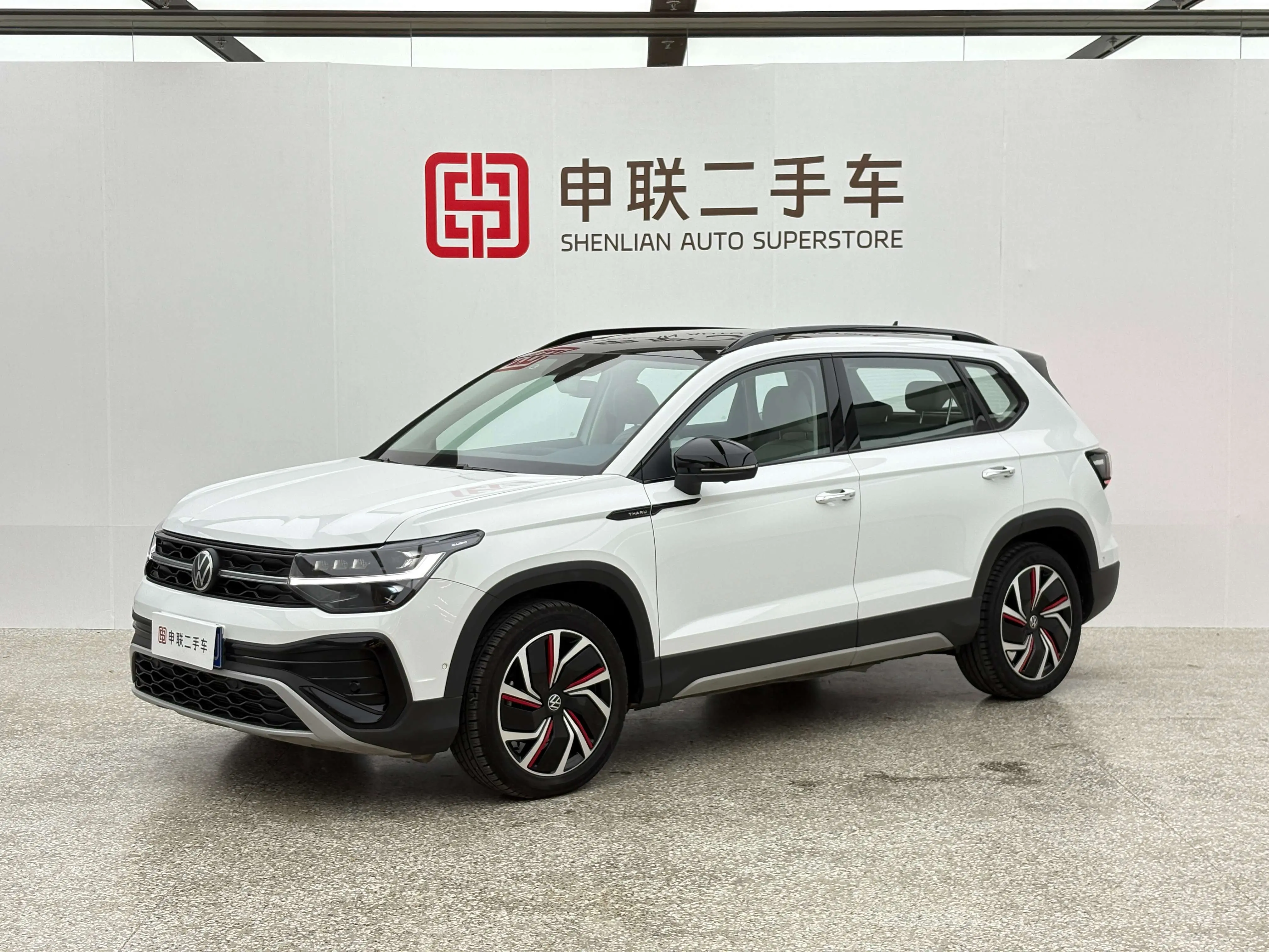 Volkswagen Tharu  из Китая