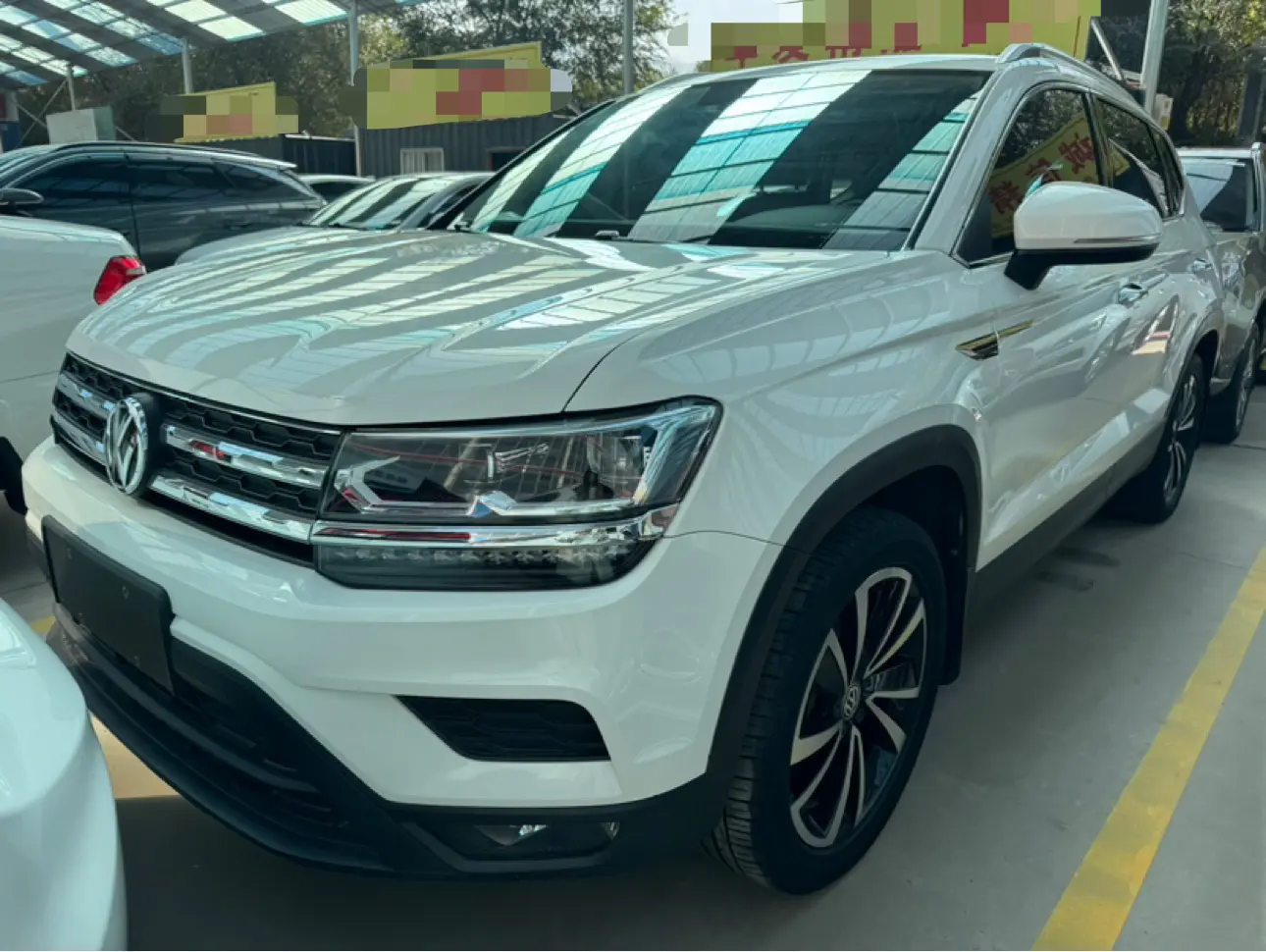 Volkswagen Tharu  из Китая