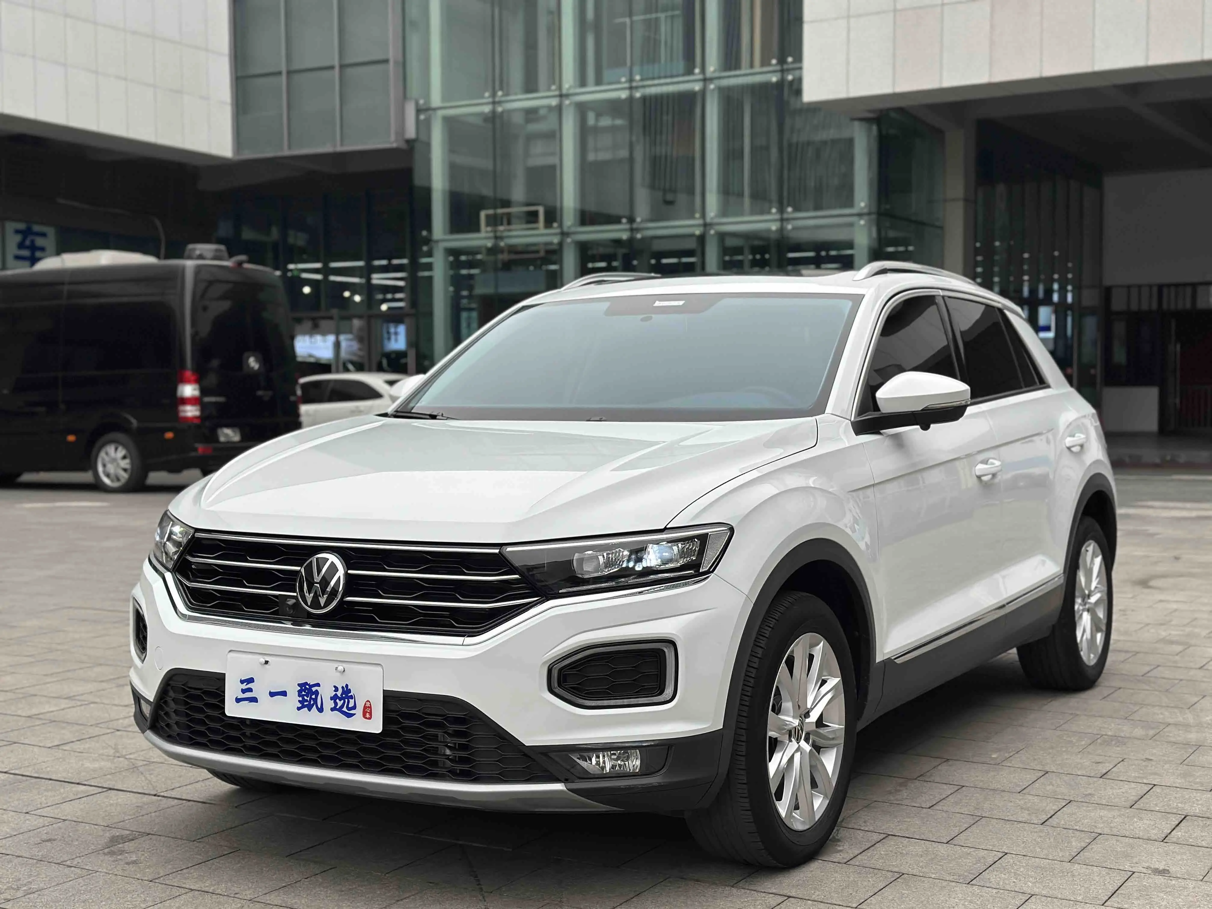 Volkswagen T-Roc  из Китая
