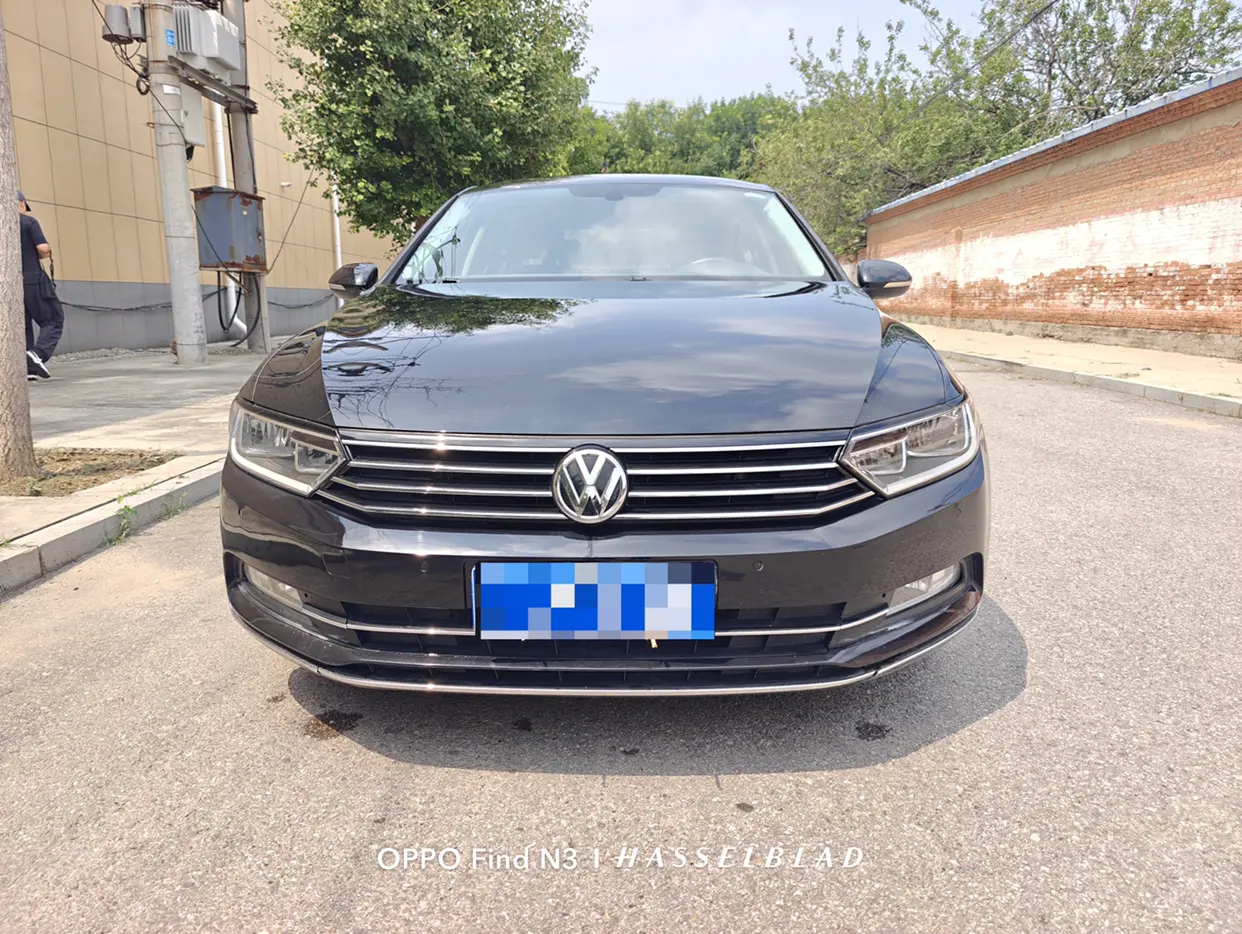 Volkswagen Magotan  из Китая