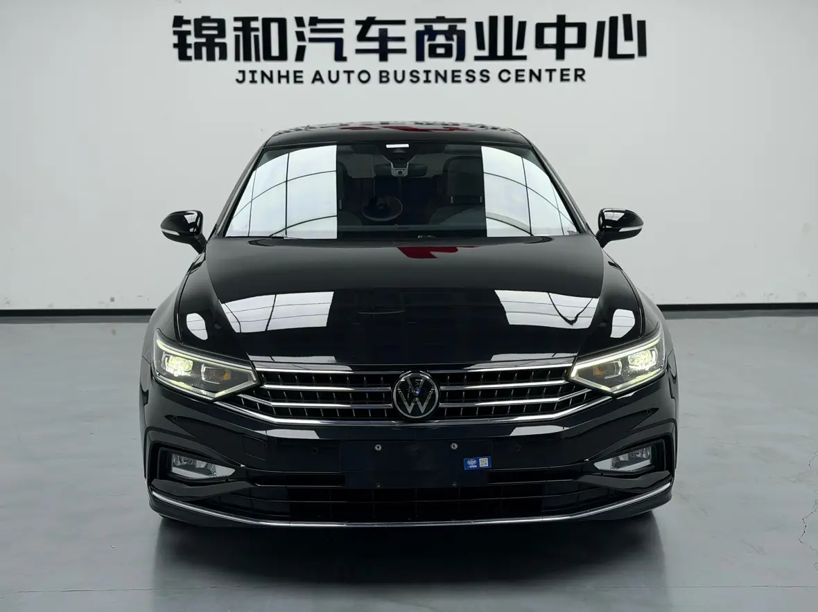 Volkswagen Magotan  из Китая